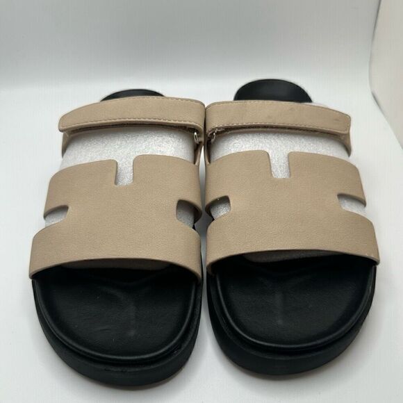 CUSHIONAIRE Women's Lotto footbed sandal with +Comfort 8 WIDE SAND - Picture 2 of 7